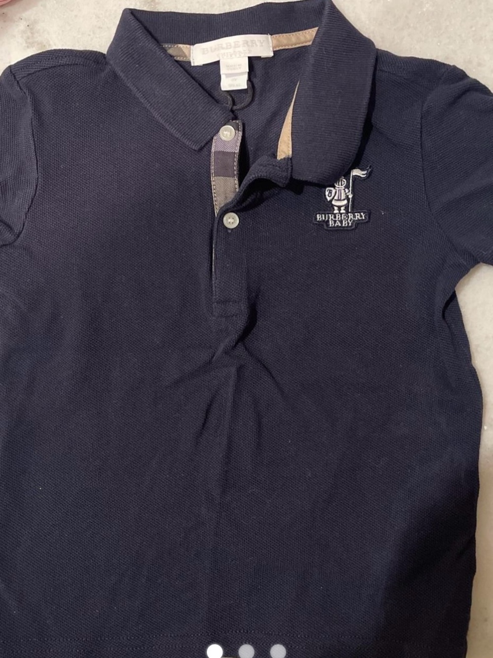Size kids 3 Burberry Navy Polo w/Signature Check Trim NWOT